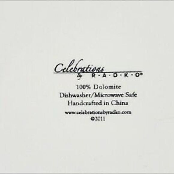 Christopher Radko CELEBRATIONS 12" Flower Shaped Dolomite Plate 2011 Bunny - Picture 5 of 6